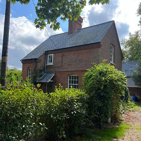 Cosy Cottage In The Heart Of The Countryside Brinkley  Exteriör bild